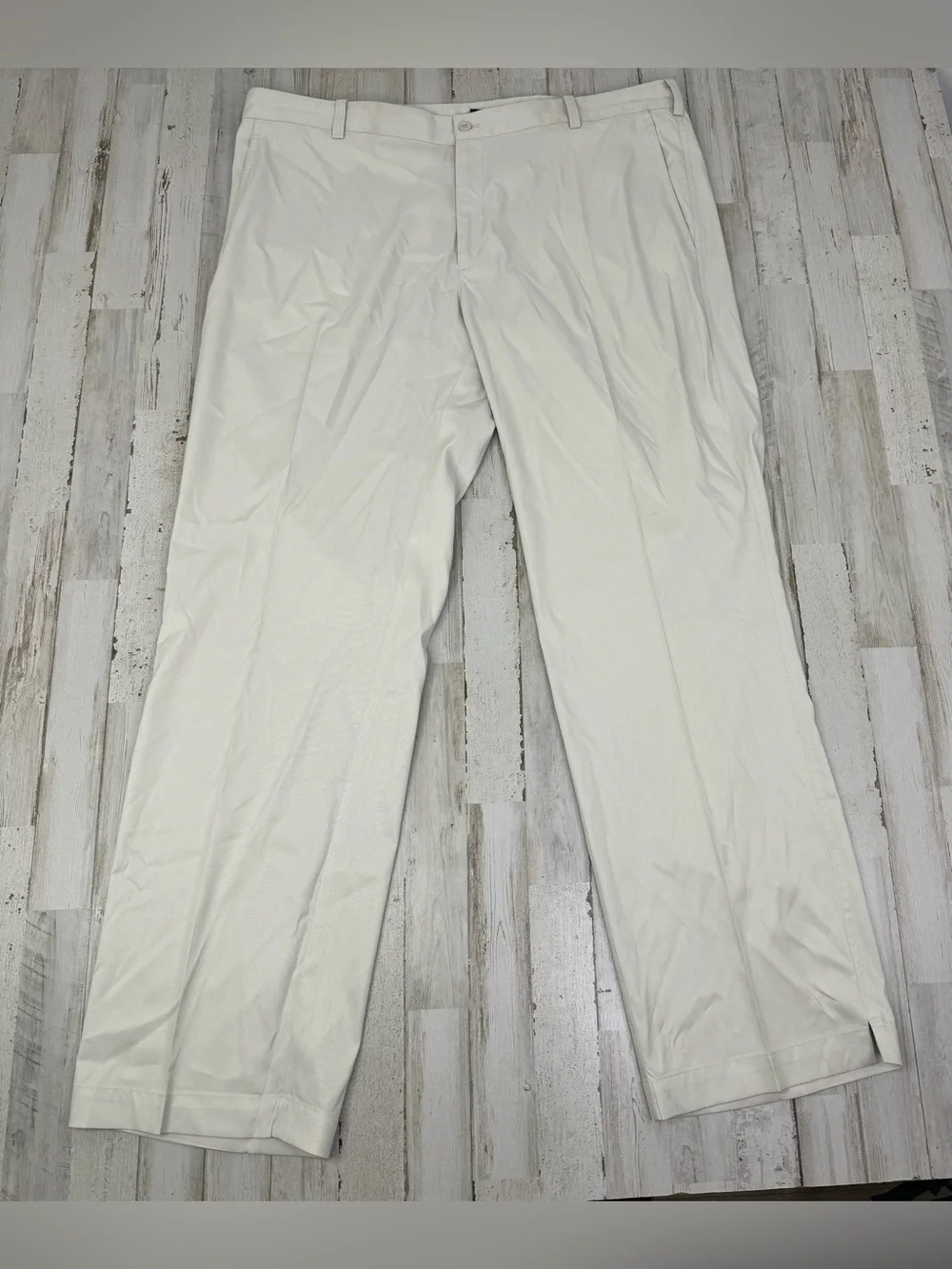 Nike Golf Mens 40x32 Khaki Chino Pants Beige Straight Leg Pleated